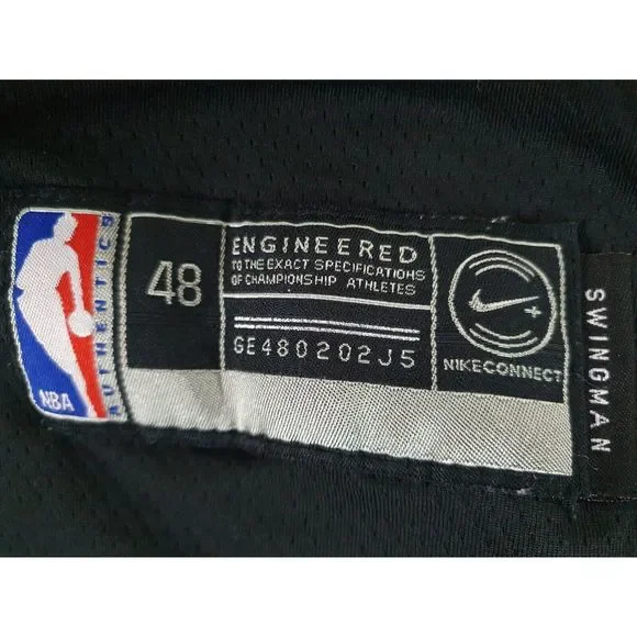 Nike NBA Swingman Celtics 11 Irving Basketball top. Size approx S-M - Picture 5 of 5